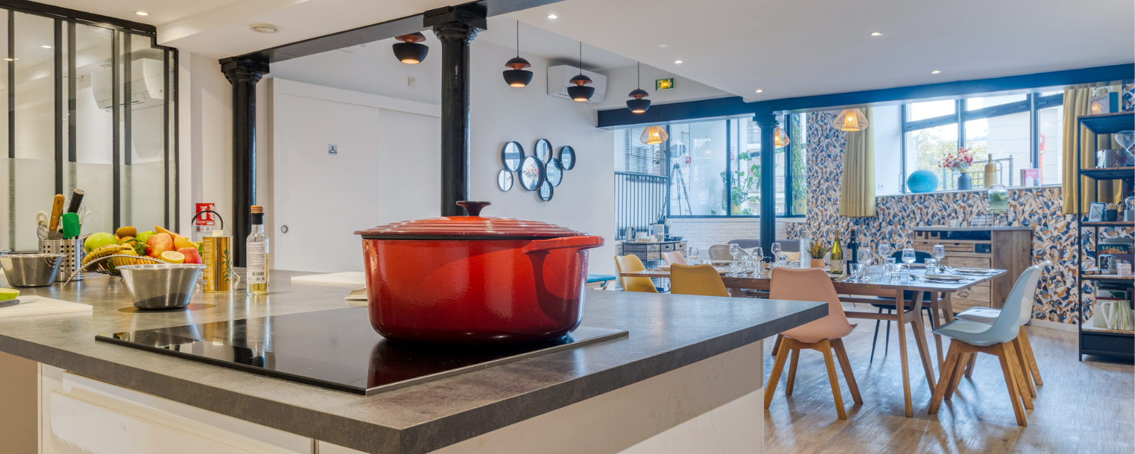 Team building cuisine EatLab Suresnes proche La Défense – atelier brigade culinaire entreprise